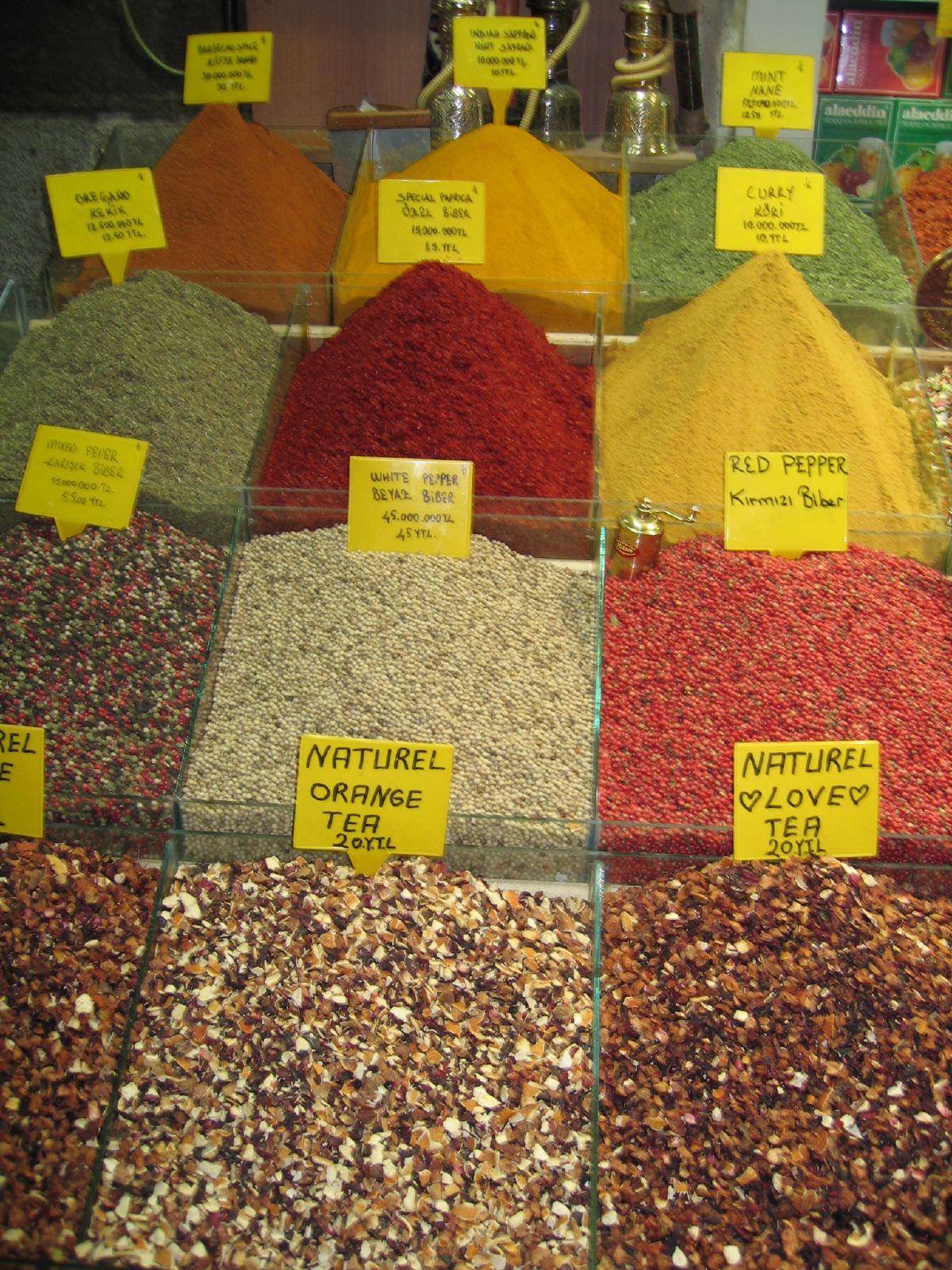 Istanbul's Spice Bazaar — overwhelming choice that shuts the brain down